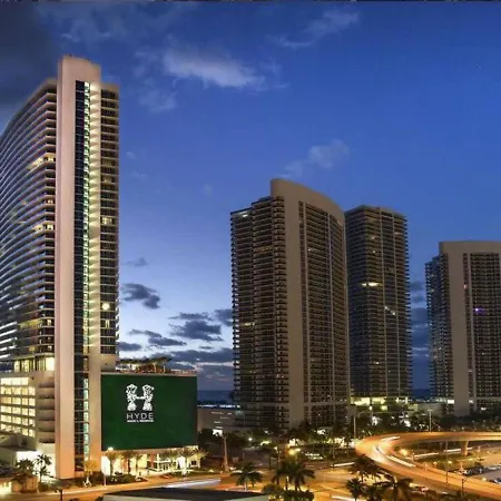 Luxury 2Br 2Ba Water Front In Hyde Beach Resort
